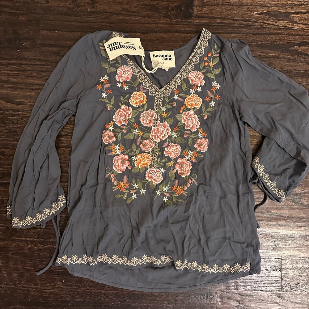 Embroidered tunic top